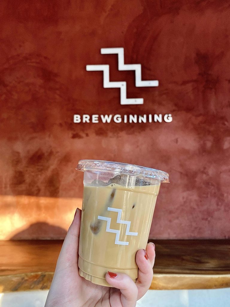  BREWGINNING 冰咖啡